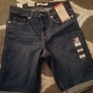 2 PAIR of LEVIS classic Bermuda shorts (brand NEW tag still on them)